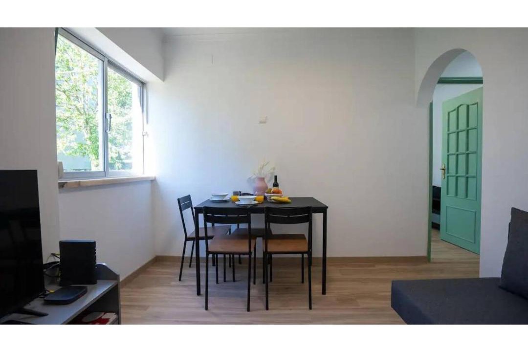 Olivais Apartment | Encarnação Apartment