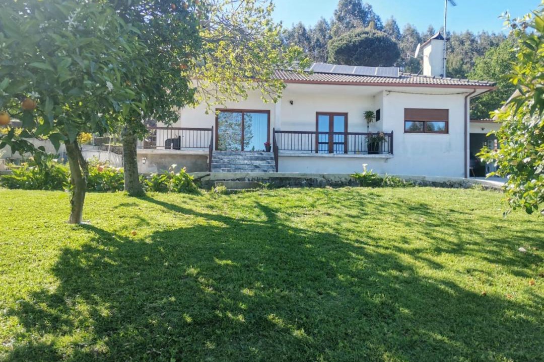 Linhares de Cima House | Vermarl