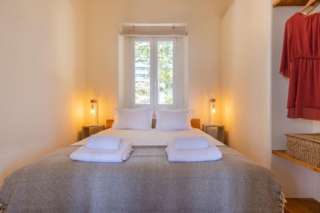 Estoril Apartment | Monte Estoril Train Station - Seaside Apartment