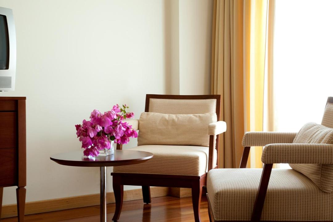 Linda-a-Velha Hotel | MS Aparthotel