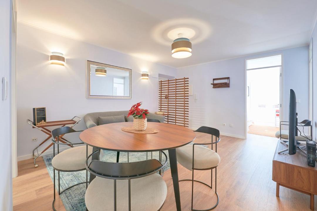 Alfama Apartment | Amazing Terrace and Riverview in Historical Lisbon
