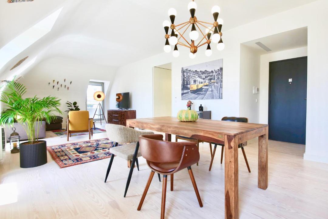 Misericordia Apartment | Luxury Apartment by MyPlaceForYou, very quiet, close to Time Out Market Lisbon
