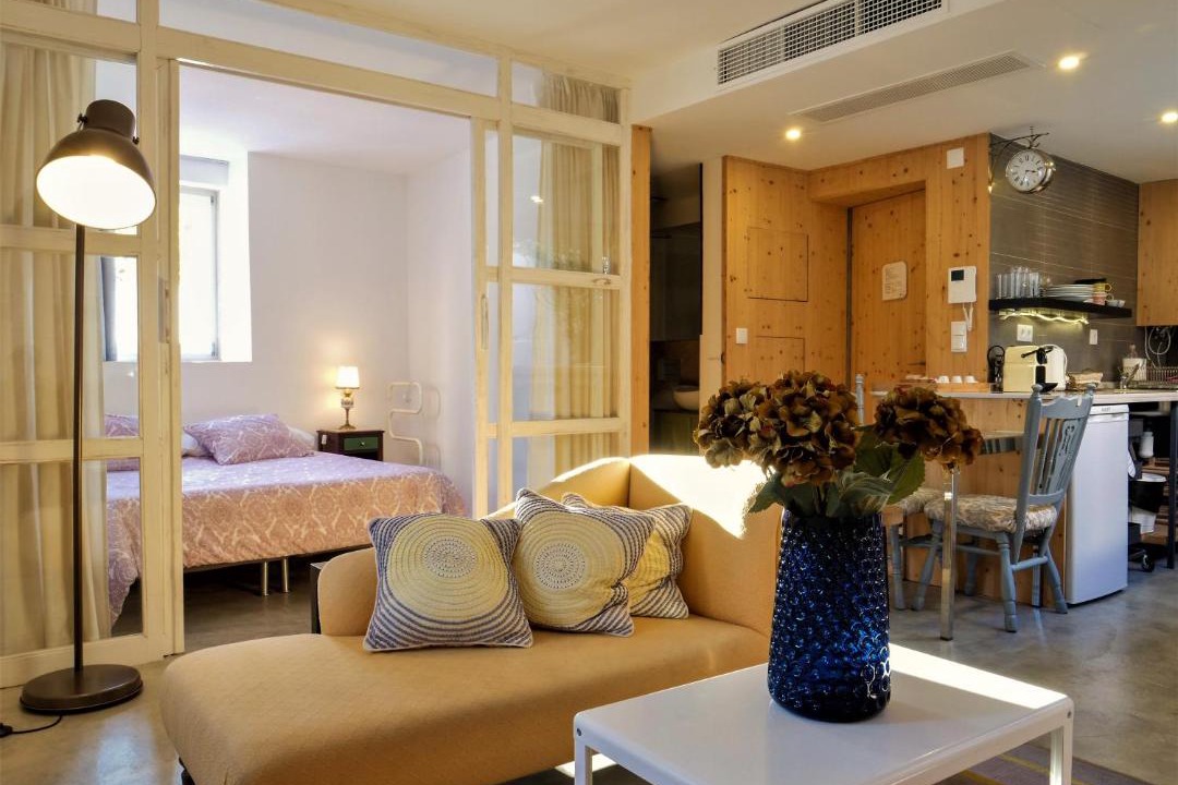 Santa Maria Maior Apartment | Apartments Uppe Villa