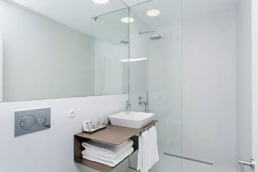 Photo of Bathroom in Centro / Baixa