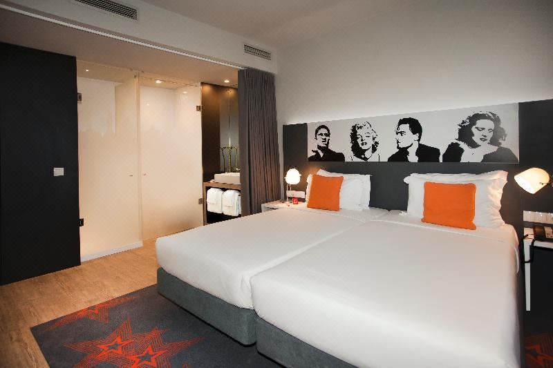 Photo of Bedroom in Olivais