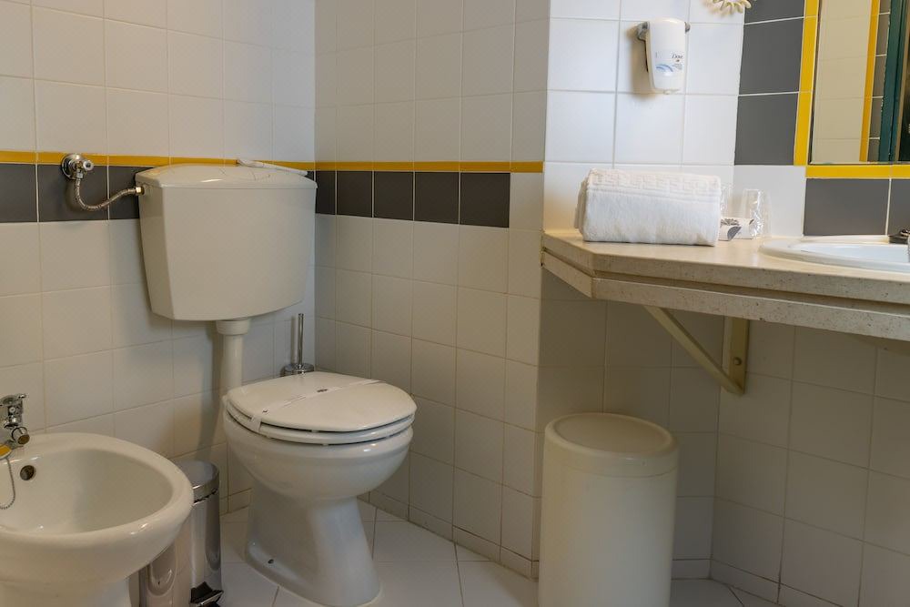 Photo of Bathroom in Misericordia