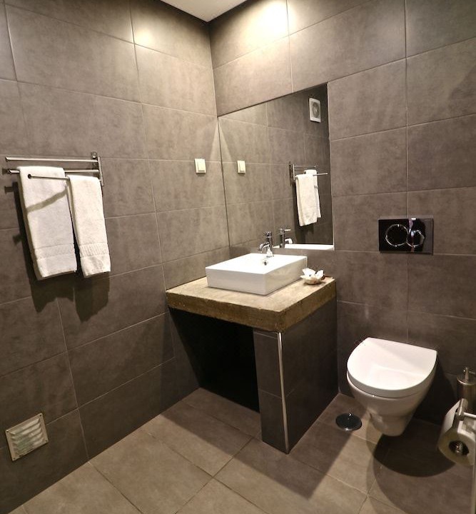 Photo of Bathroom in Patroves
