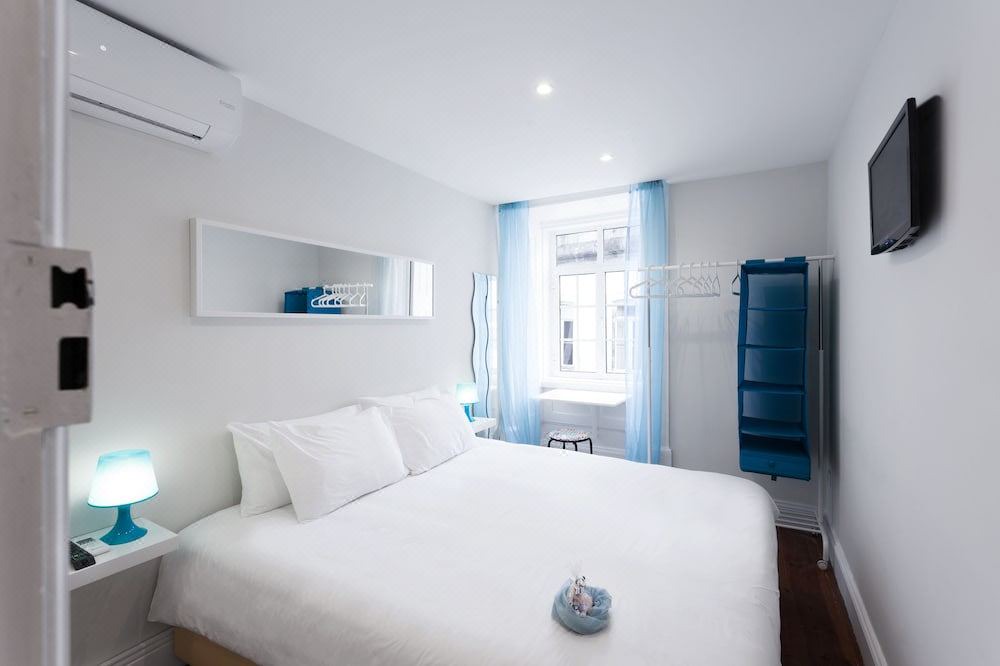 Photo of Bedroom in Aveiro