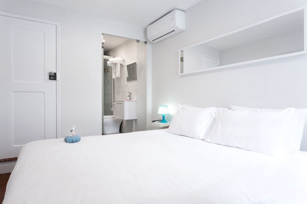Photo of Bedroom in Aveiro