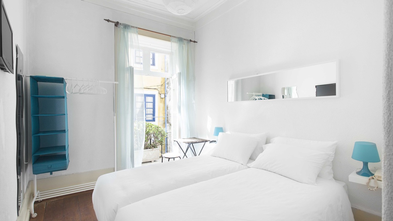 Photo of Bedroom in Aveiro