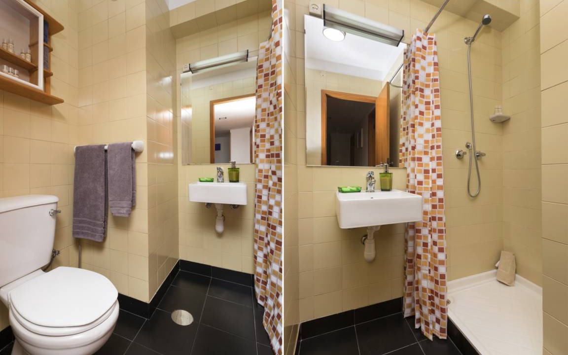 Photo of Bathroom in Paranhos