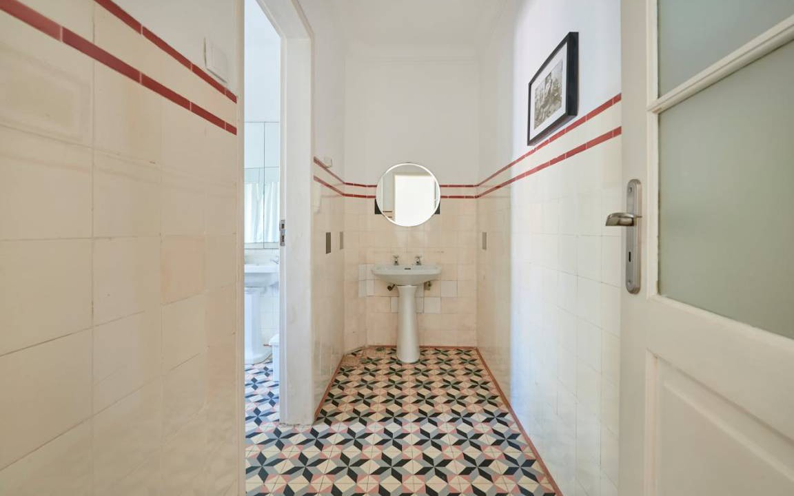 Photo of Bathroom in Alto do Pina