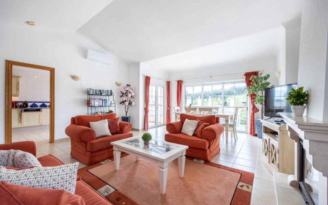 Photo of Livingroom in Budens