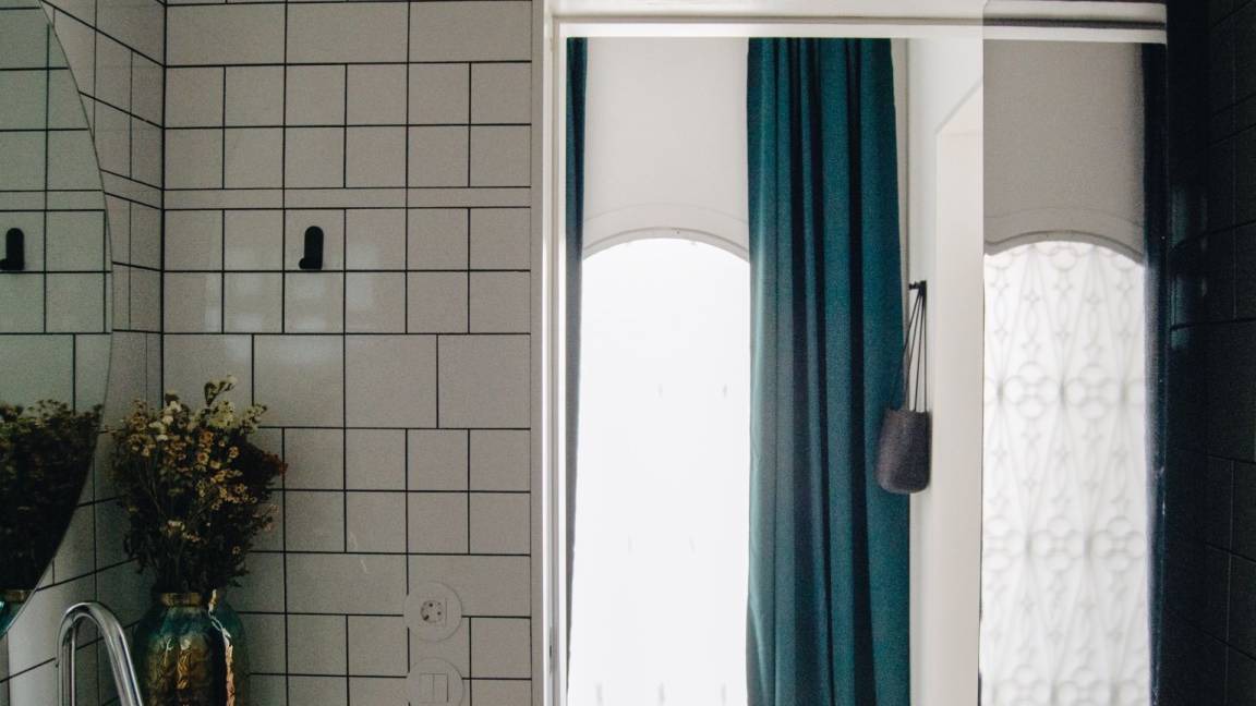 Photo of Bathroom in Lapa