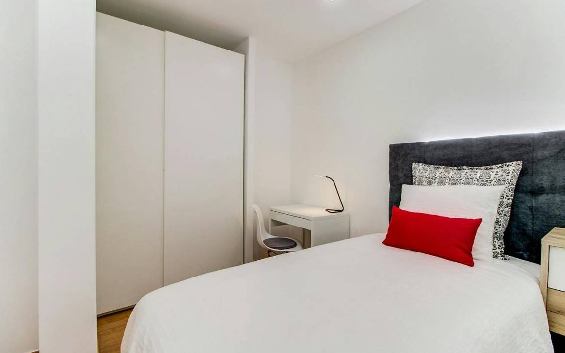 Photo of Bedroom in Alfragide