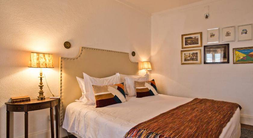 Photo of Bedroom in Avis