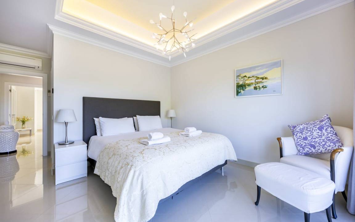 Photo of Bedroom in Funchal