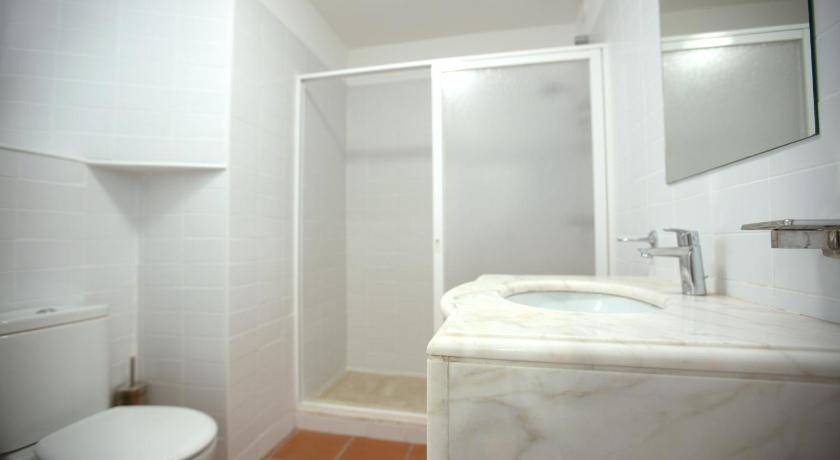 Photo of Bathroom in Evora