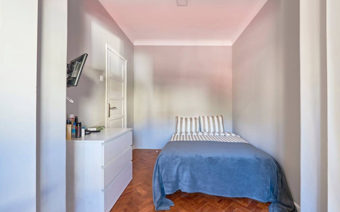 Photo of Bedroom in Amadora