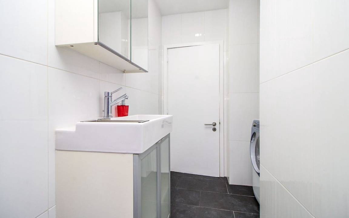 Photo of Bathroom in Alfragide