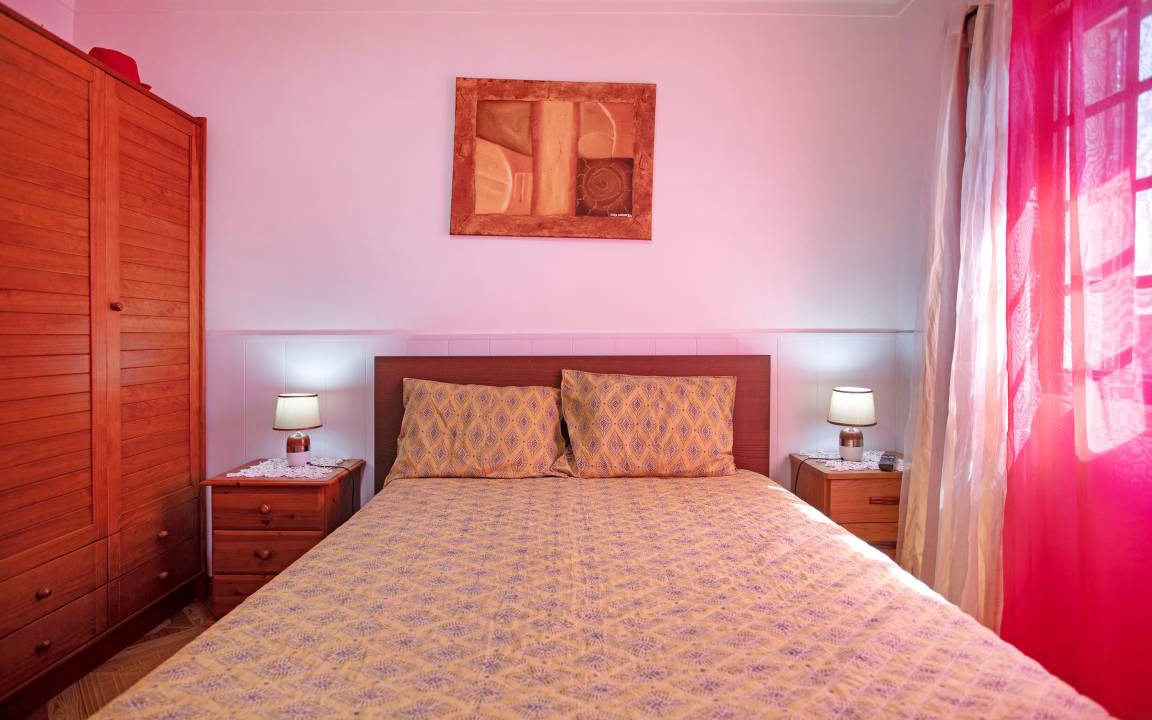 Photo of Bedroom in Atalaia