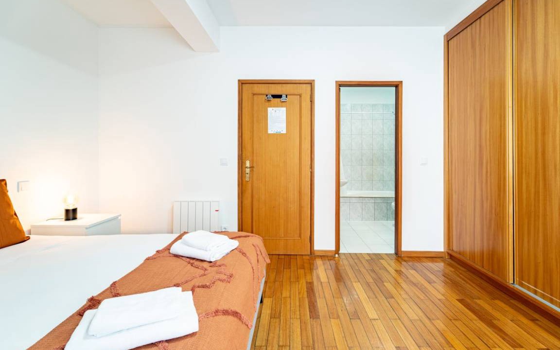 Photo of Bedroom in Portela