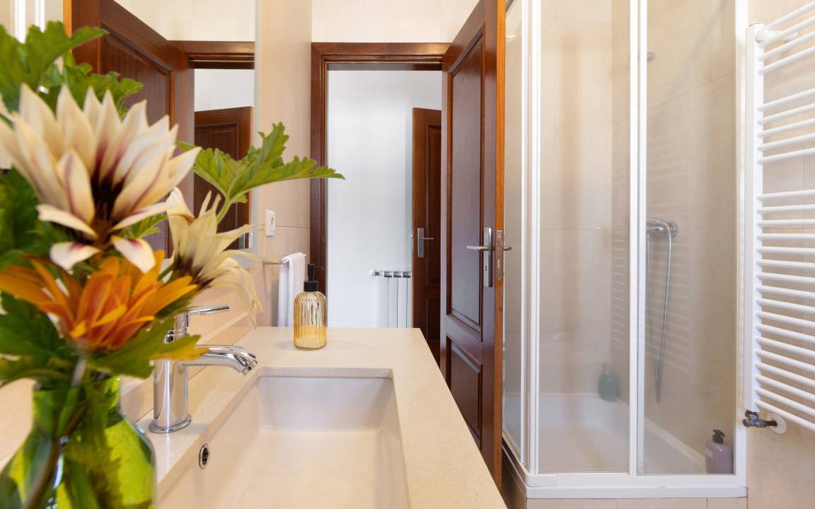 Photo of Bathroom in Molares