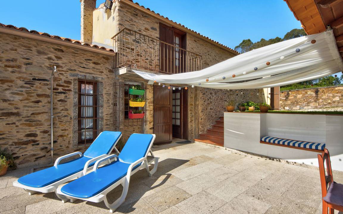Photo of Patio Balcony in Rates