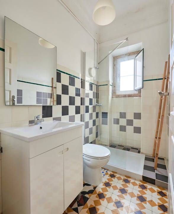 Photo of Bathroom in Alto do Pina