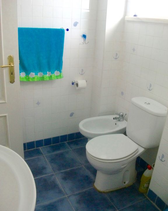 Photo of Bathroom in Cacilhas