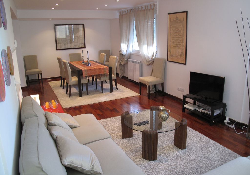 Photo of Livingroom in Casal da Ladeira