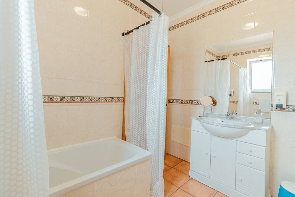 Photo of Bathroom in Porto de Mos