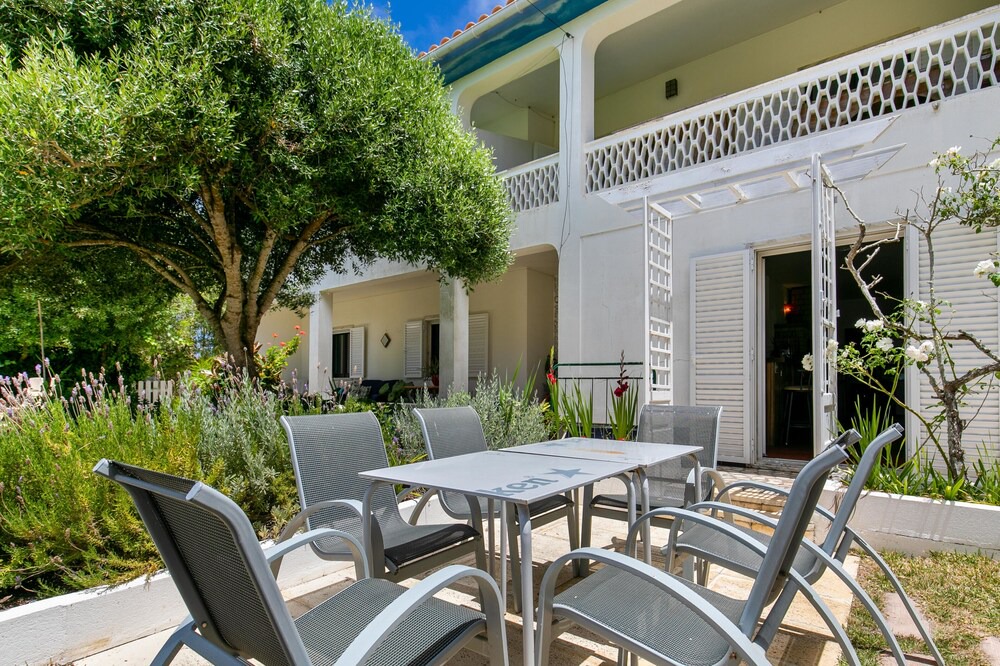 Photo of Patio Balcony in Vales