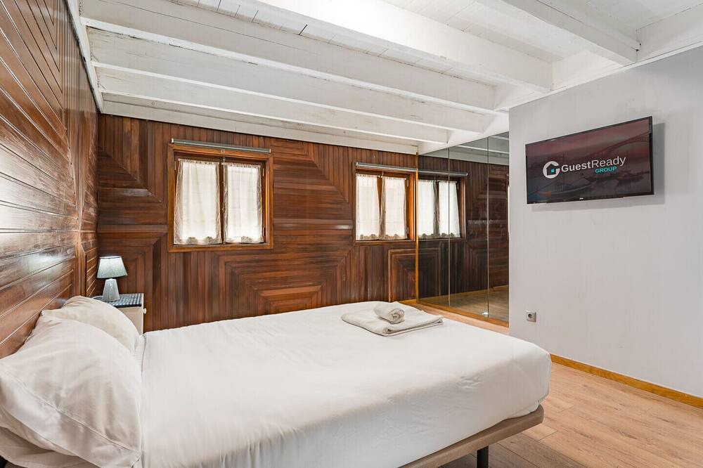 Photo of Bedroom in Sao Pedro da Afurada