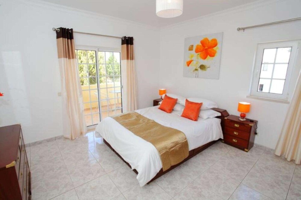 Photo of Bedroom in Mosqueira