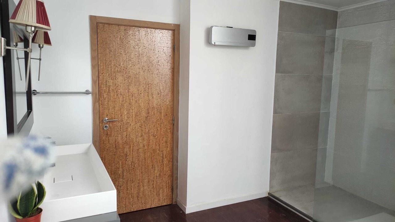 Photo of Bathroom in Leixões