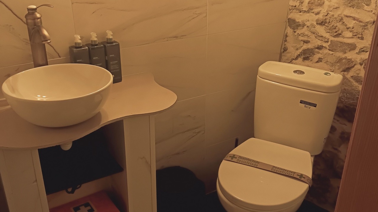 Photo of Bathroom in Gois