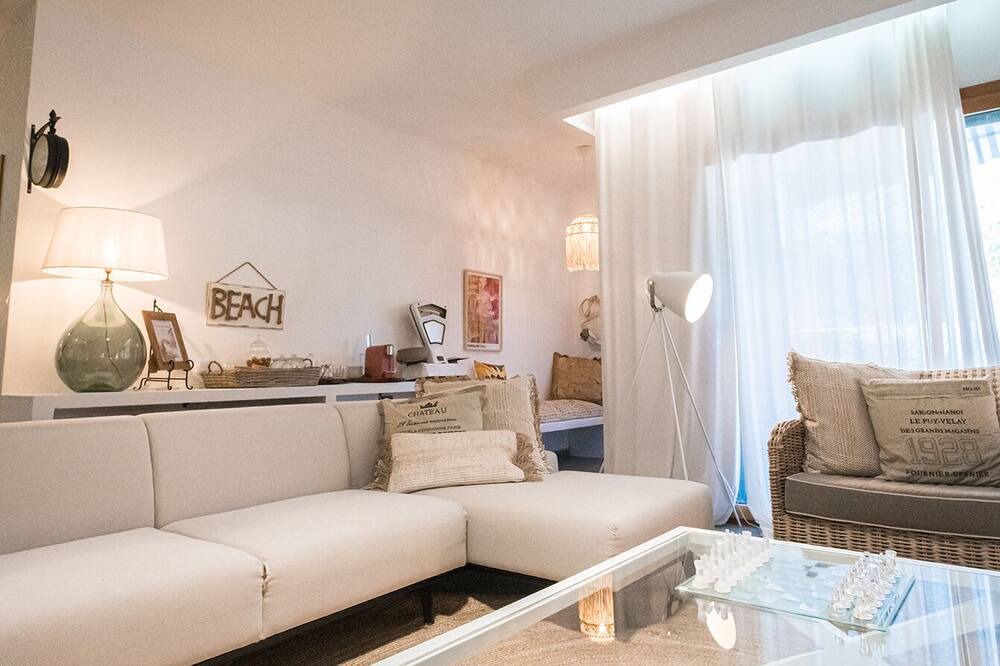 Photo of Bedroom in Vila Nova de Santo Andre