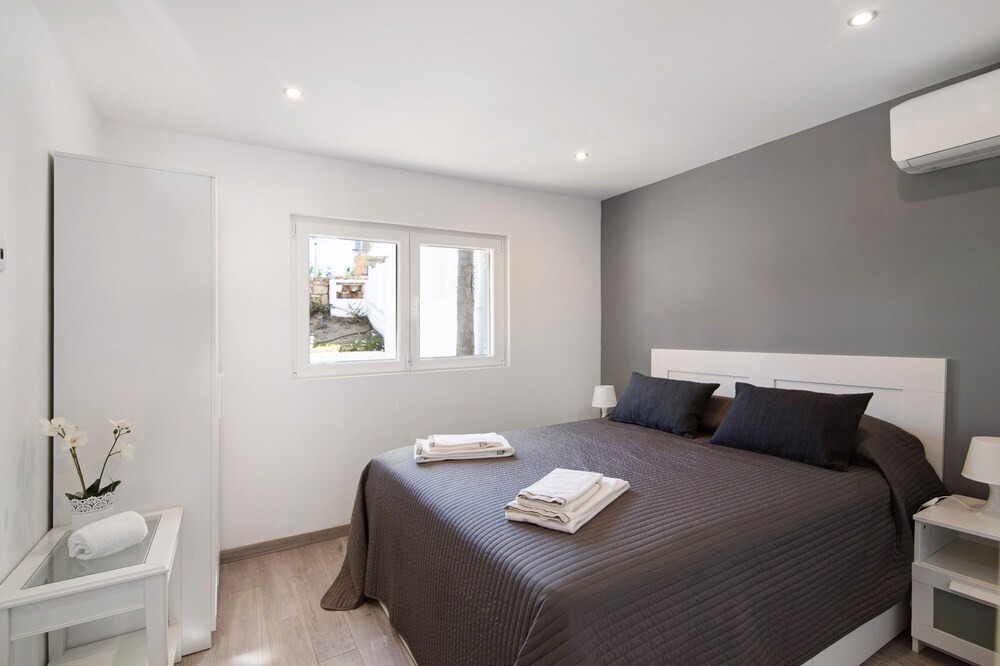 Photo of Bedroom in Vale do Garrao