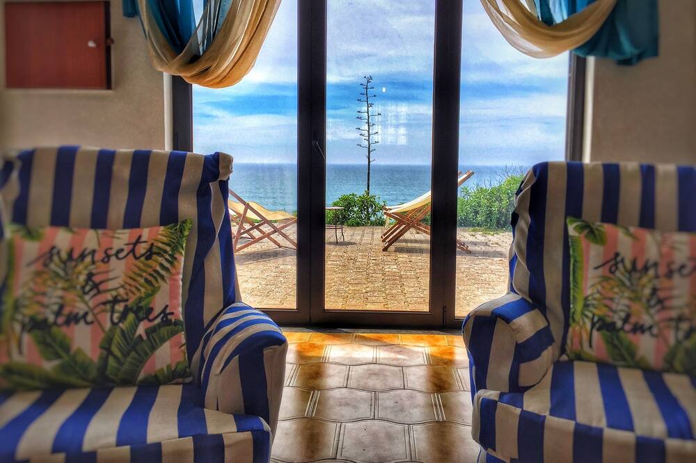 Photo of Livingroom in Ribamar