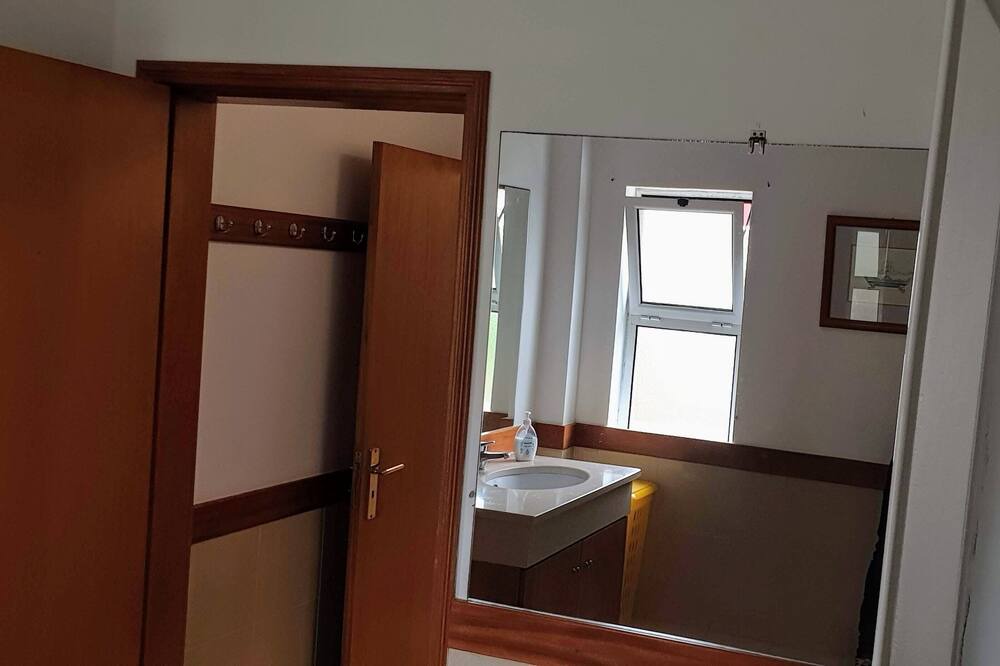 Photo of Bathroom in Vila Franca do Campo