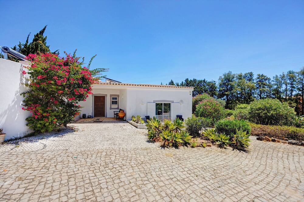 Photo of Outdoor in Caramujeira