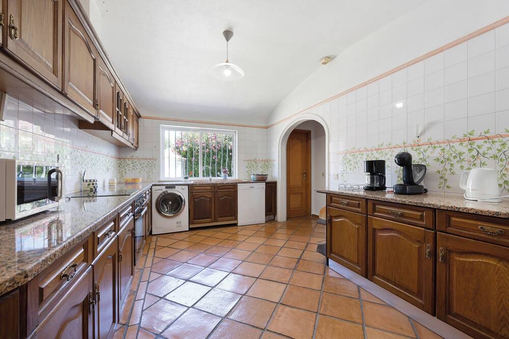 Photo of Kitchen in Caramujeira