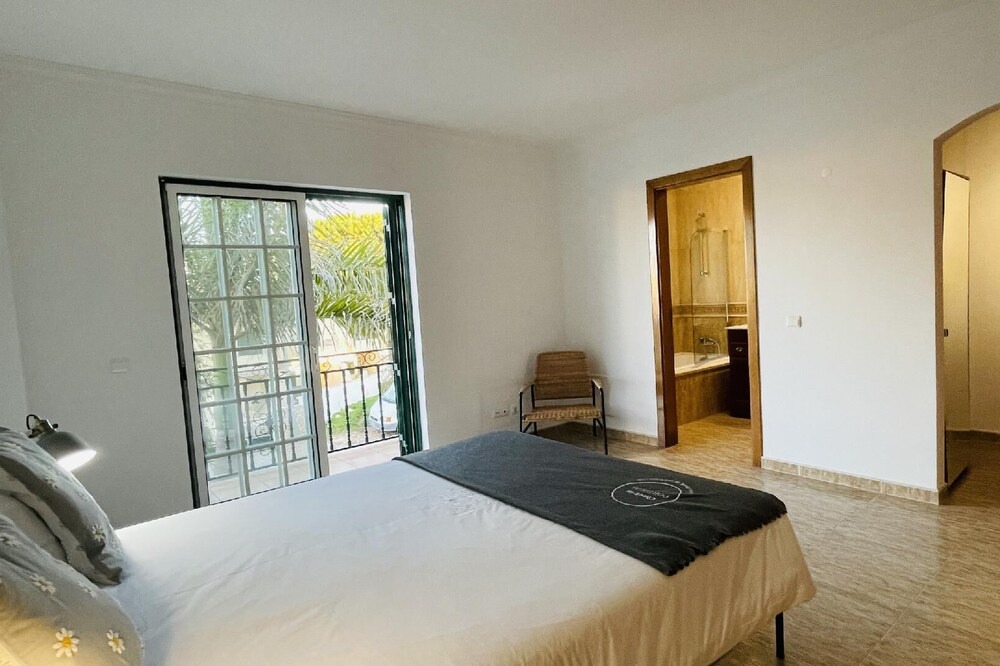 Photo of Bedroom in Mosqueira