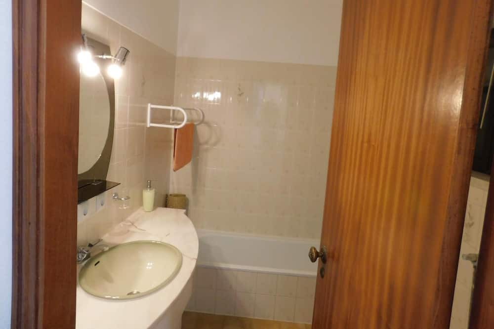 Photo of Bathroom in Charneca da Cotovia