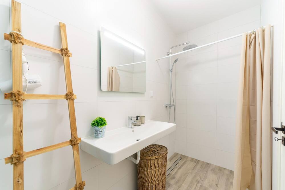 Photo of Bathroom in Camparca