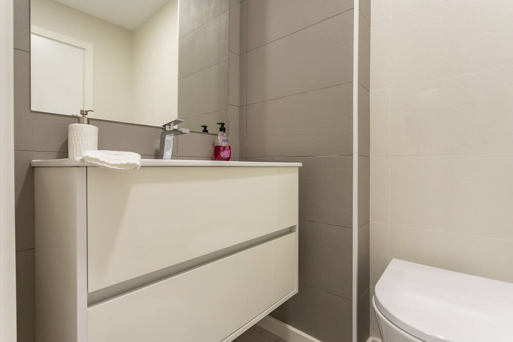 Photo of Bathroom in Seixal