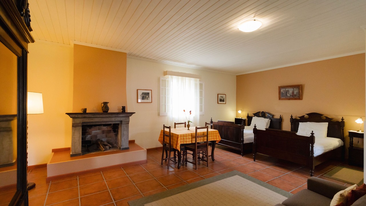 Photo of Bedroom in Maia
