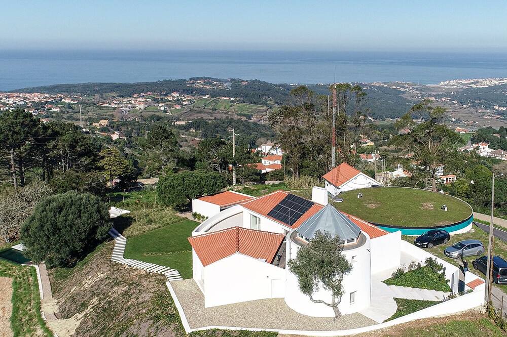 Photo of Outdoor in Monserrate