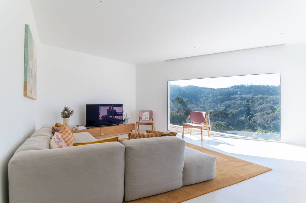 Photo of Livingroom in Monserrate